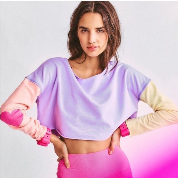 LoveShackFancy Tops - LoveShackFancy X Beach Riot
Jennifer Sweatshirt MEDIUM NWT